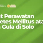 Perawatan luka diabetes oleh tim DM Center RS PKU Muhammadiyah Sampangan Surakarta